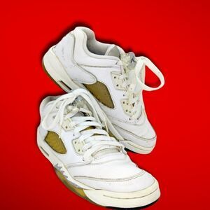 Nike Air Jordan 5 Low White Metallic Gold Youth's Pre-owned Sneakers - sz. 6 1/2